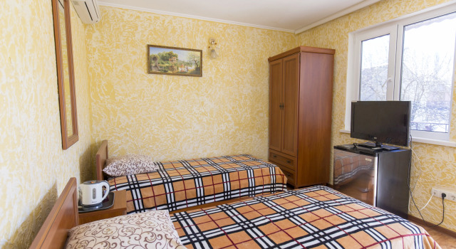 U Yudzhina Guest House