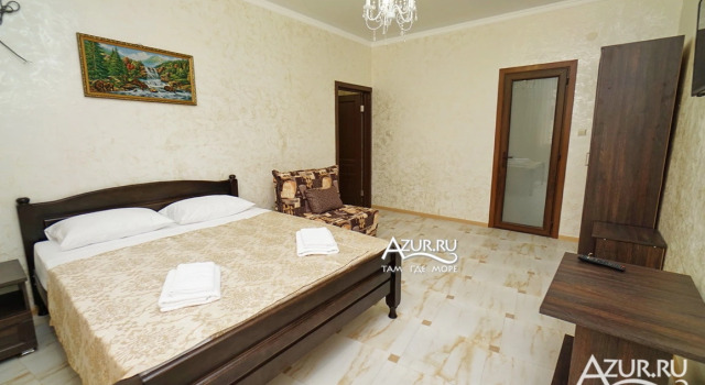 Номер Comfort с 2 комнатами с балконом Мини-отель Вилла солнца