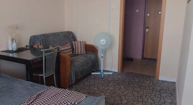 Na 3 Spalnykh Mesta Flat, Book Lejlighed Billige hoteller i Kopeysk