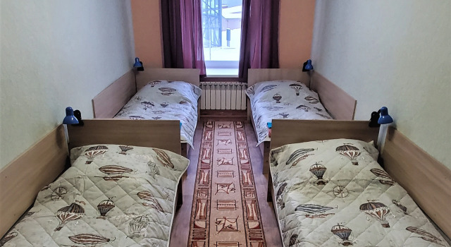 Кровать в общем номере Хостел"Компас"