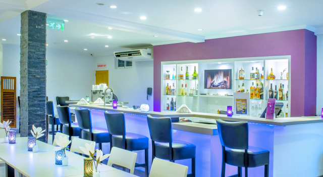 Q-Inn Boutique Hotel, Buchen Sie Boutique Hotels in Paramaribo mit Frühstück, in der Nähe von Waterkant, Frühstück