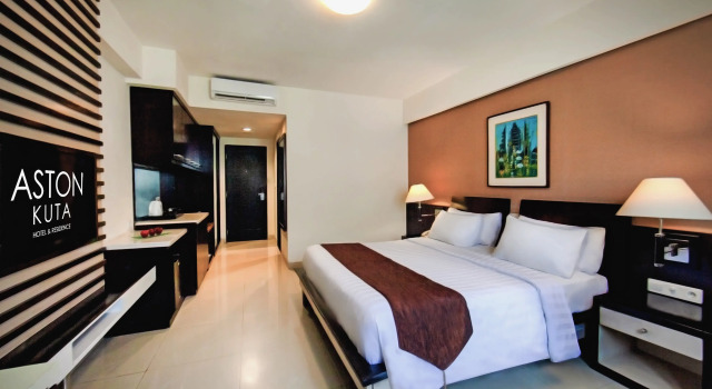 Номер Deluxe с доступом в бассейн Aston Kuta Hotel and Residence