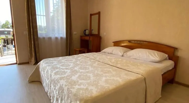 Crown Guest House, 예약 게스트하우스 Gyachrypsh Gagra District, Gyachrypsh Beach 근처