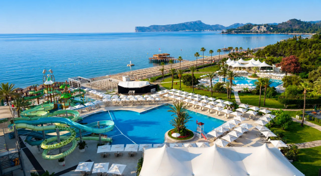 Отель Mirage park resort