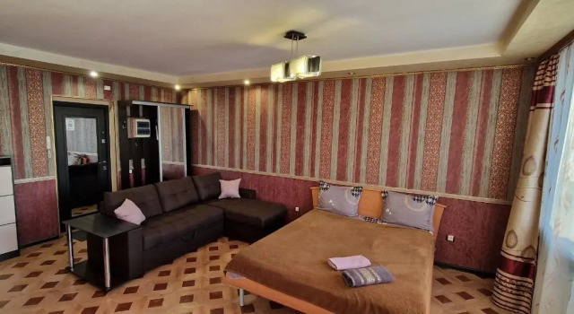 Na ulitse Surnova 30/3 (85) Flat, Boek Appartement Pravoberezhny administrative district Irkoetsk