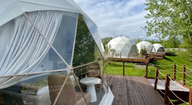 Премиум глампинг-бунгало с видом на воду Отель Yengice Thermal Resort