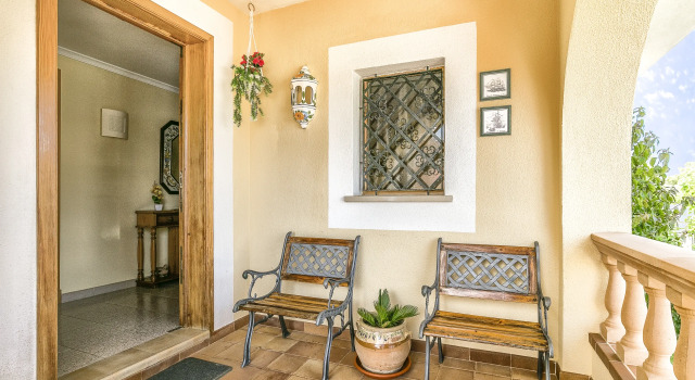 Loli Villa, Book Villa El Toro Mallorca