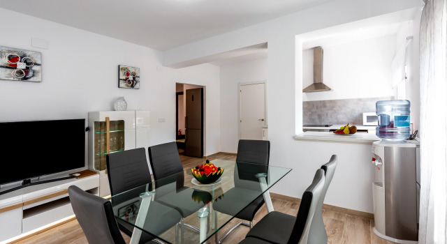 Пентхаус с 2 комнатами с балконом и с красивым видом из окна Sonrisa Apartments