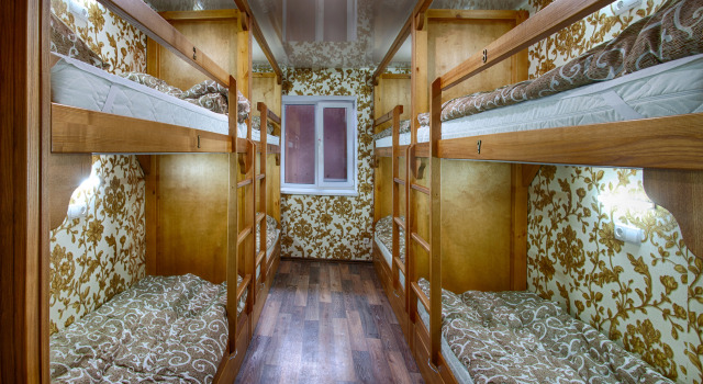 Кровать в общем номере (мужской номер) Хостел Rainbow House