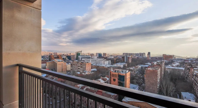 Апартаменты Апартаменты Stay Inn on Koghbatsi Str. 16-169