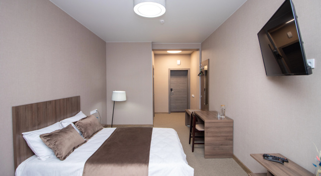 Grand Guest House, Rezervați Hotel Hoteluri de 3 stele în Ural, 3*