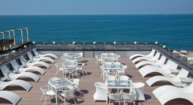 Отель Tropicana