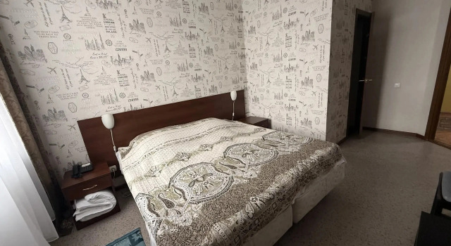 Отель Рейс