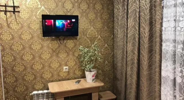Hensi21 Mini-Hotel, Rezervovat Hotel Hotely v UVAO Area s parkováním, Parkování