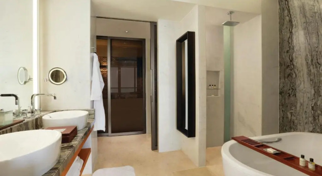 Двухместный номер с видом на море Park Hyatt Abu Dhabi Hotel and Villas