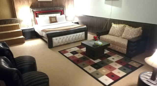 Lions Hotel Lahore, Réserver Hôtel Lahore Pakistan, près de Gaddafi Stadium