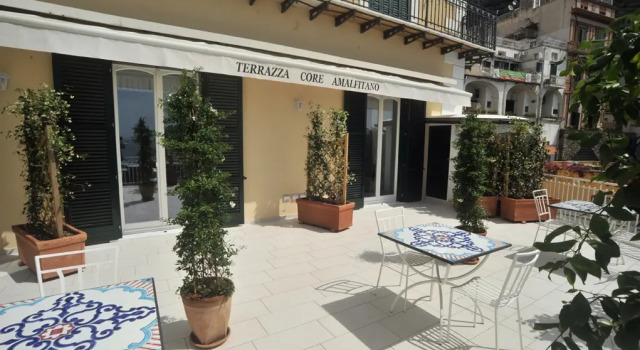Отель CORE AMALFITANO CITY SUITES