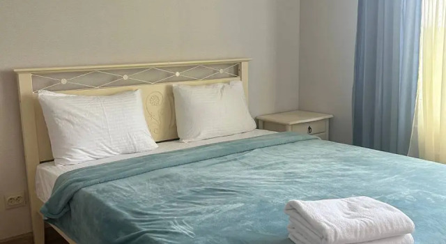 Botanika s Remontom v Ekostile Apartments, Prenota Appartamento Dudareva 