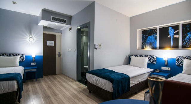 Трёхместный номер Standard Lapis Inn Hotel & Spa