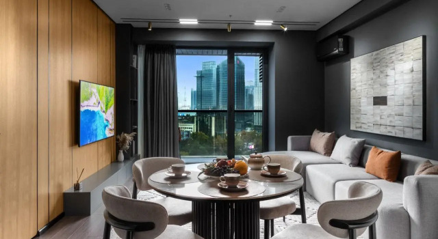 2-K Lyuks v Tsentre Tashkenta Zhk Nrg U-Tower 13 Etazh (207) Apartments, Prenota Appartamento Hotel a Taskent con parcheggio, Parcheggio