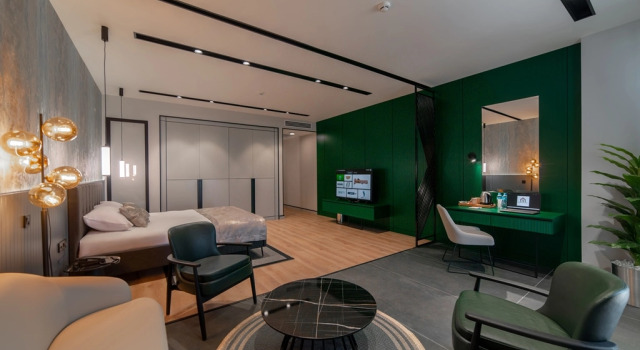 Двухместный люкс Comfort Dostyk Business Hotel