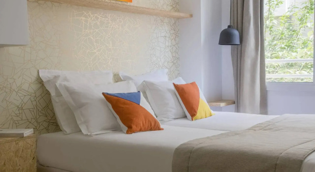 Двухместный номер Comfort Hotel Izzy