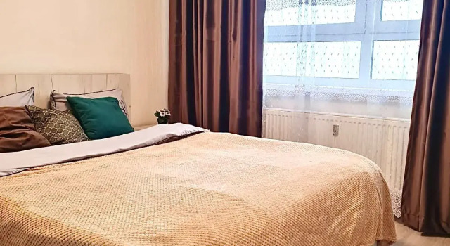 2kh Komnatnaya zhk Zelyonaya Vertikal Flat, Prenota Appartamento Hotel a UAO Area con parcheggio, Parcheggio