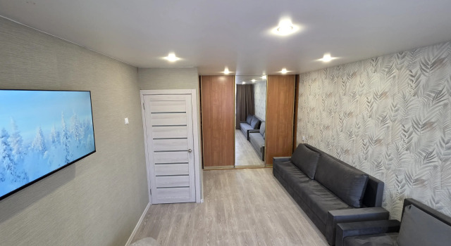 Uyutnaya V Tsentre Na 50 Let Oktyabrya Flat, Prenota Appartamento Tjumen' 