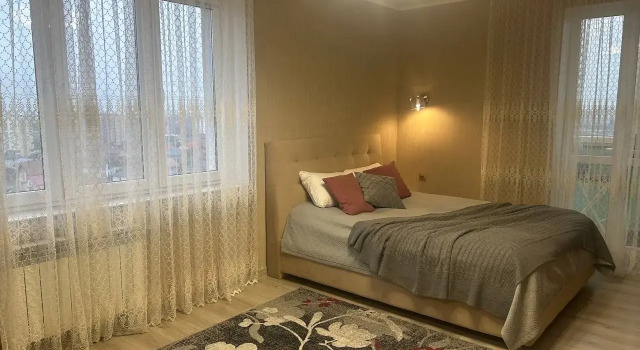 Uyutnaya S Shikarnym Vidom Na Gorod Flat, Book Lejlighed Hoteller i Kaliningrad med parkering, Parkering