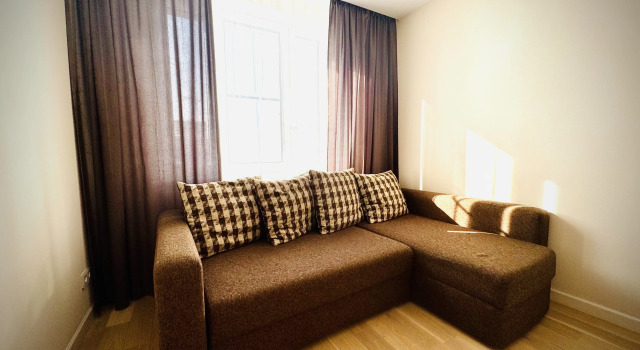 MaryHome 2-komnatnye s vidom na Volgu Apartments, Prenota Appartamento Hotel a Samara con parcheggio, Parcheggio