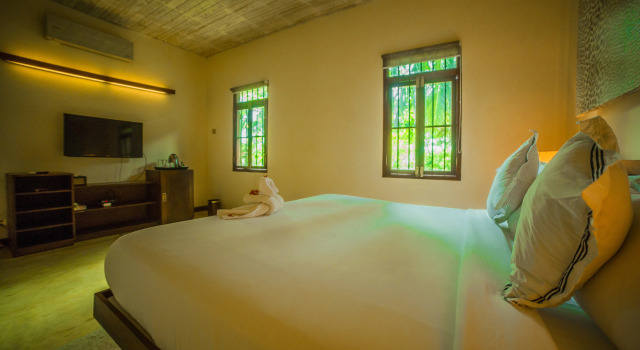 Вилла Luxury Отель Nikara Yala Beach Villas