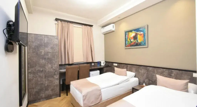 Двухместный номер Standard с видом на внутренний двор Бутик-отель YVN Boutique Hotel