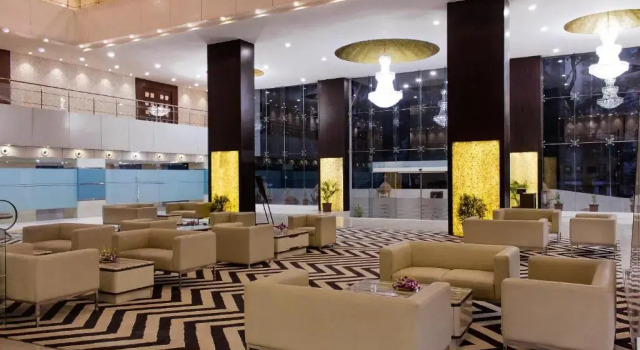 Отель The Byke Suraj Plaza Veg