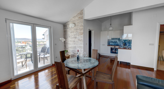 Апартаменты с 2 комнатами с балконом и с красивым видом из окна Villa Kos Murter Apartments