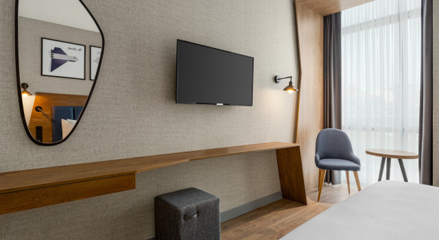 Номер French Standard Ramada Encore by Wyndham Istanbul Arnavutkoy