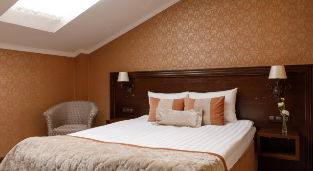 Двухместный номер Улучшенный Мансарда Garden Street Hotel