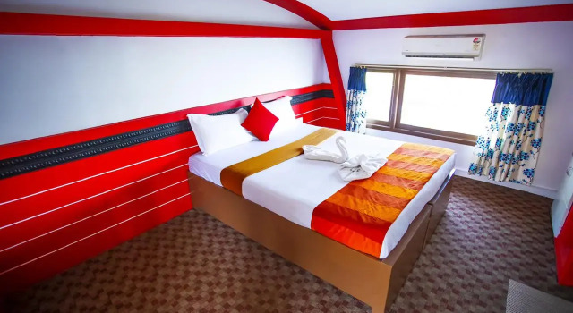 Номер Deluxe Отель Sreekrishna 5bedroom Family Houseboat
