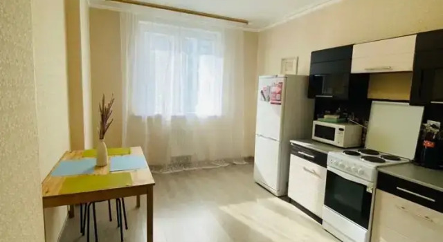 Naprotiv Rivyery Flat, Prenota Appartamento Hotel a Tatarstan con parcheggio, Parcheggio
