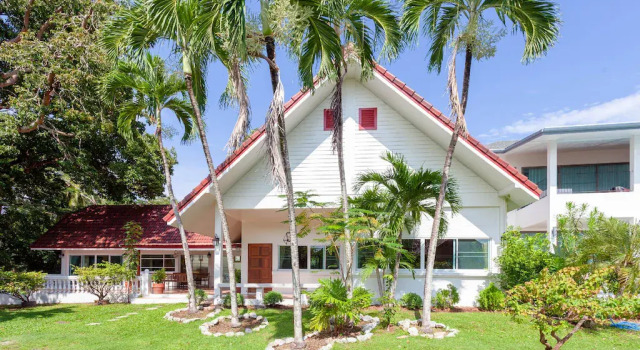 Вилла с 4 комнатами с частичным видом на море Fisherman Way Beach Villa
