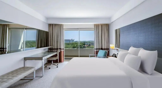 Люкс Superior с балконом и с частичным видом на море Rixos Premium Belek - The Land of Legends Access