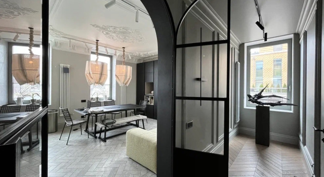 Квартира 3-к в центре с террасой