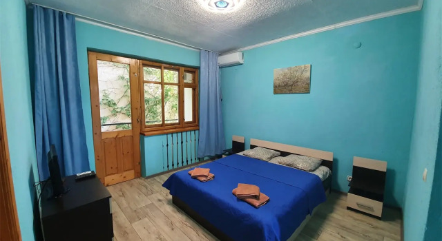 Трёхместный номер Comfort с балконом Меблированные комнаты Бриз-Морское
