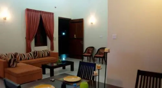 Апартаменты с красивым видом из окна Airport Villa