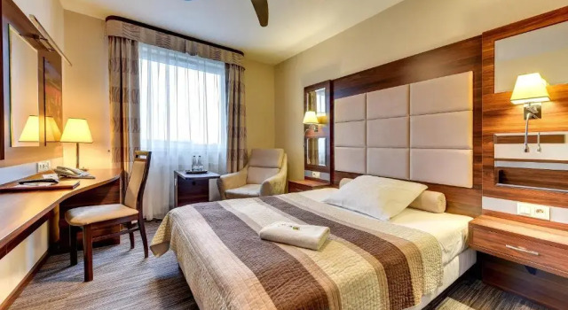 Standard Einzel Zimmer mit Stadtblick Amber Hotel