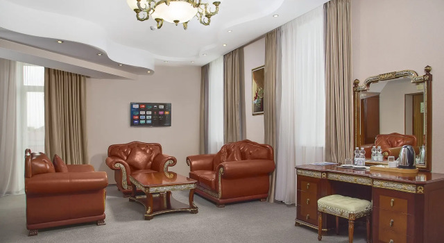 Двухместный полулюкс ТЭС-Отель Resort & SPA