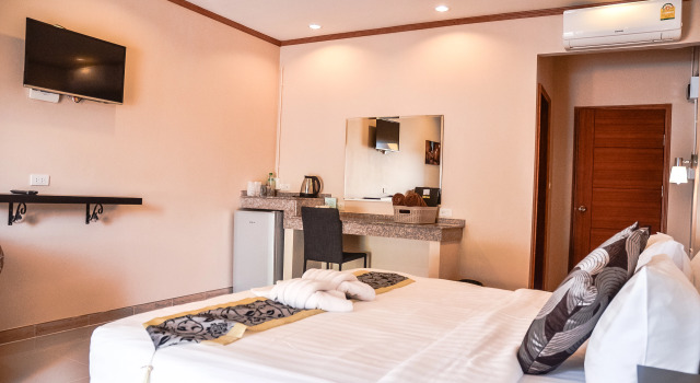 Двухместный номер Standard с балконом и с красивым видом из окна Отель 4 Palms Resort