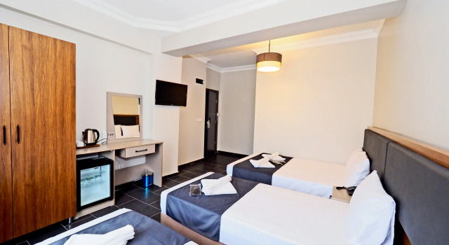 Четырёхместный номер Deluxe Бутик-отель Diamond Hotel Old City