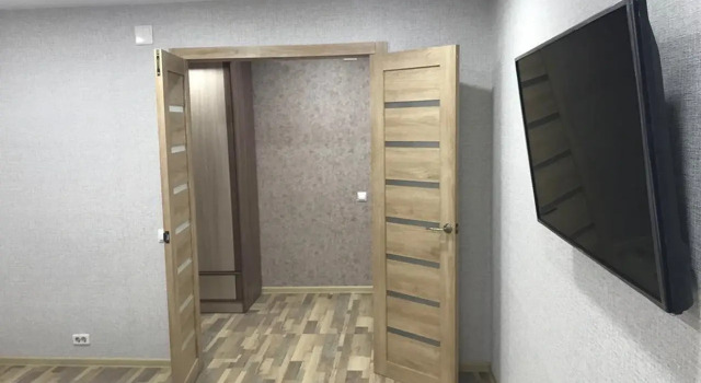 2kh-Komnatnaya S Khoroshim Remontom Flat, Prenota Appartamento Leninsky district 
