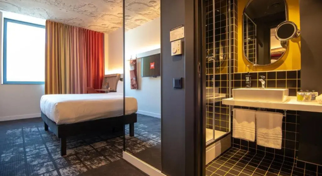 Двухместный номер Premium ibis Baku City