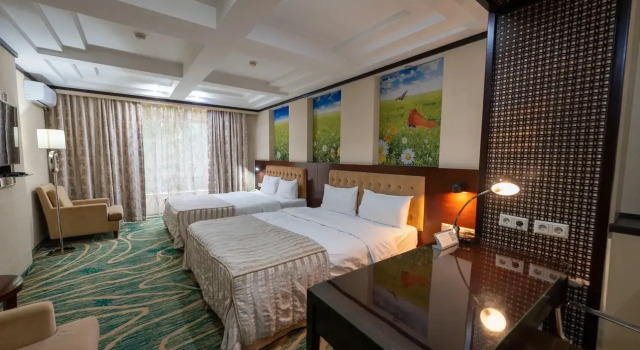 Family Vierer Zimmer Hotel Kazzhol Almaty